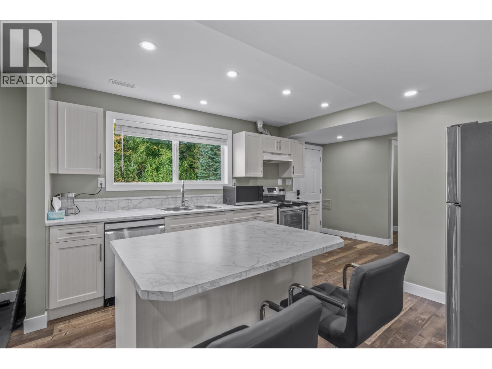 1839 E MCLAREN ROAD, Prince George
