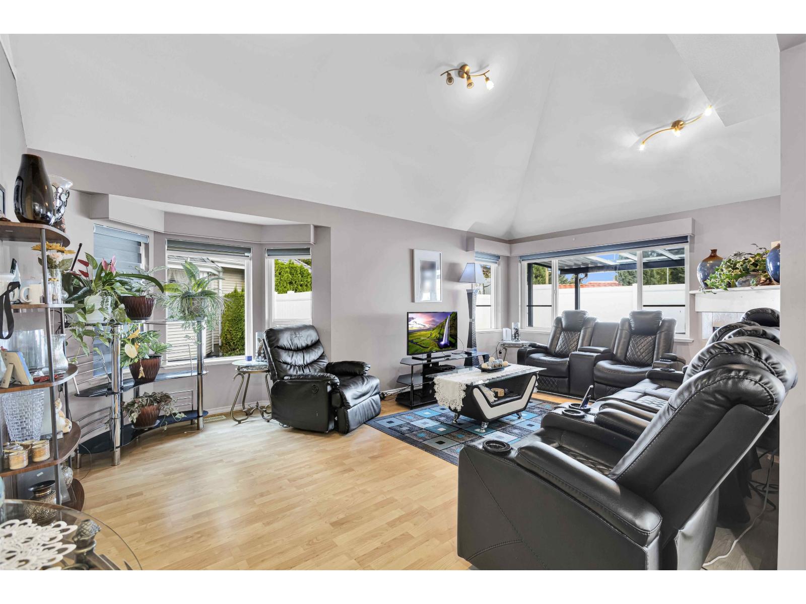 59 13918 58 AVENUE, Surrey
