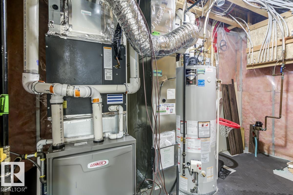 5823 7 AV SW, Edmonton