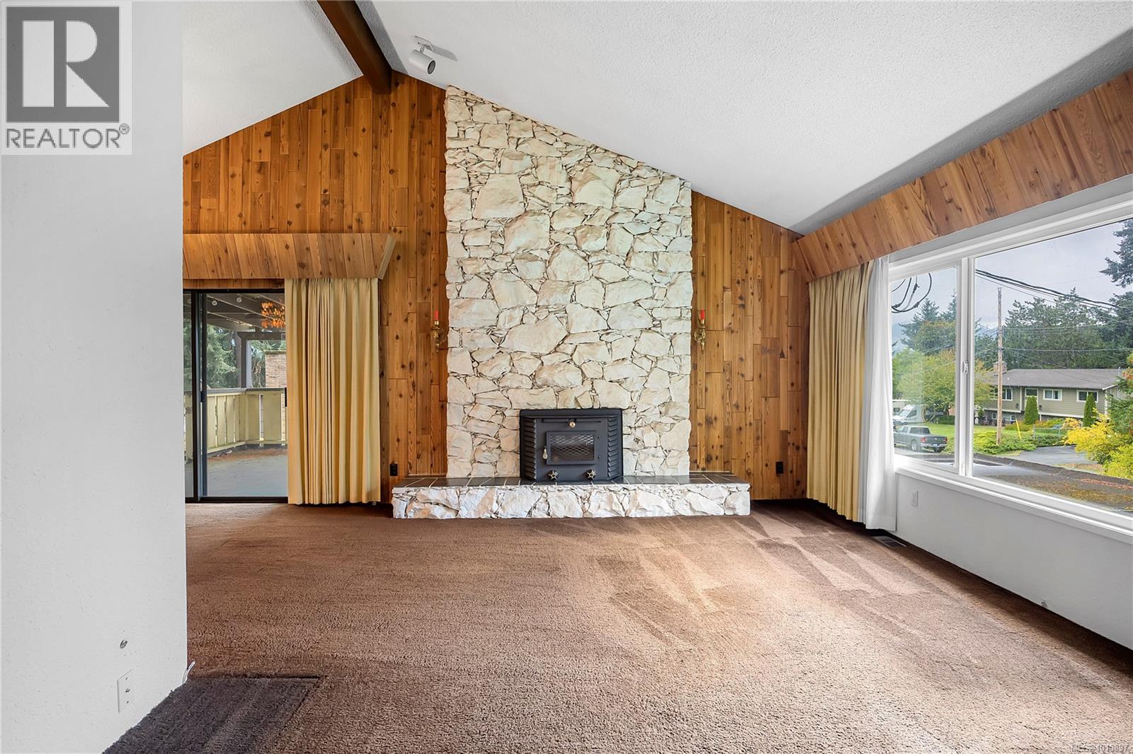 705 Heaslip Pl, Colwood
