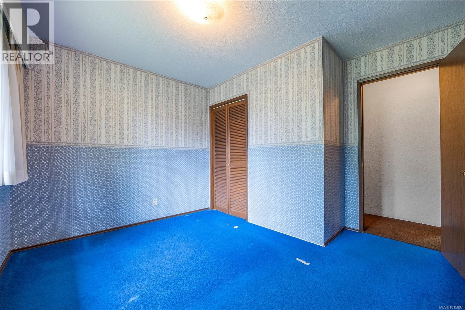705 Heaslip Pl, Colwood