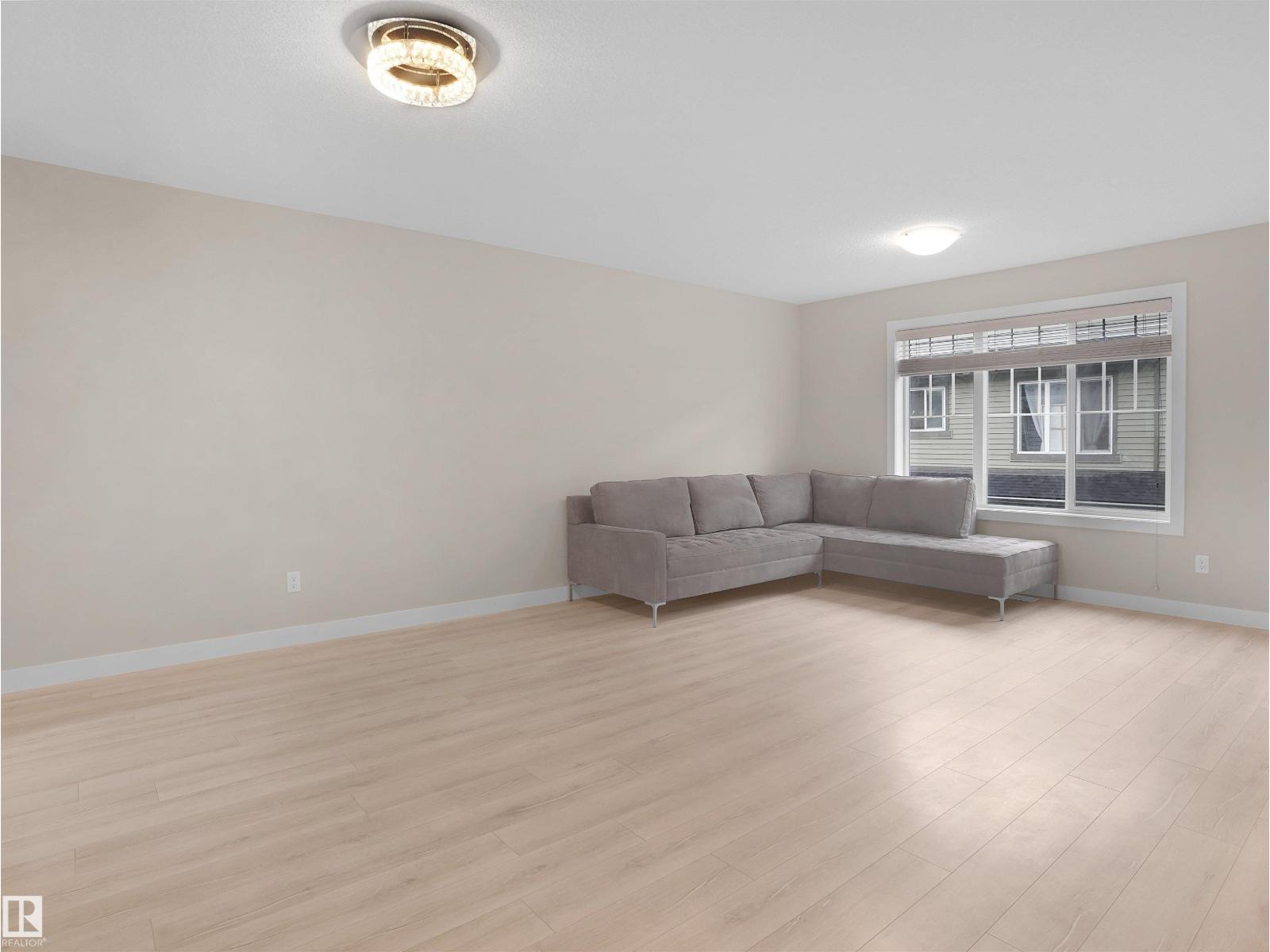 #8 1530 Tamarack BV NW, Edmonton