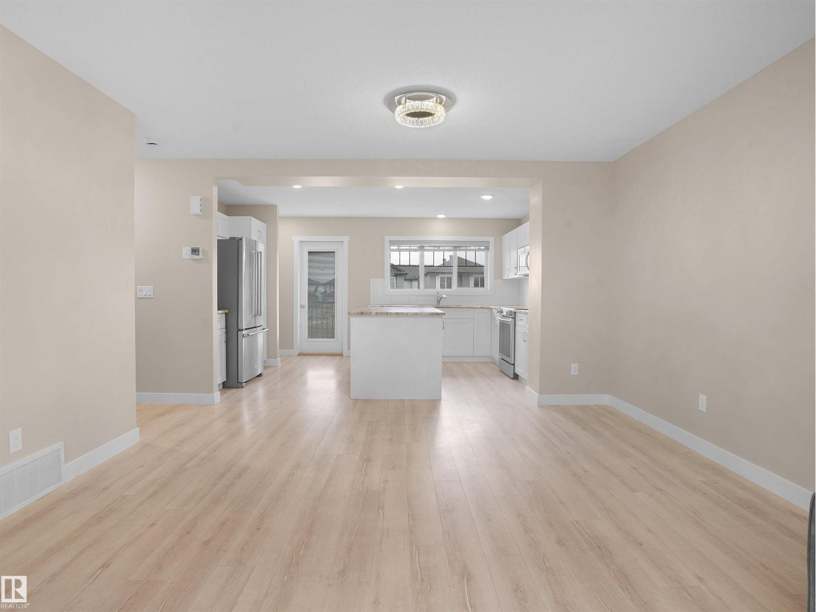 #8 1530 Tamarack BV NW, Edmonton