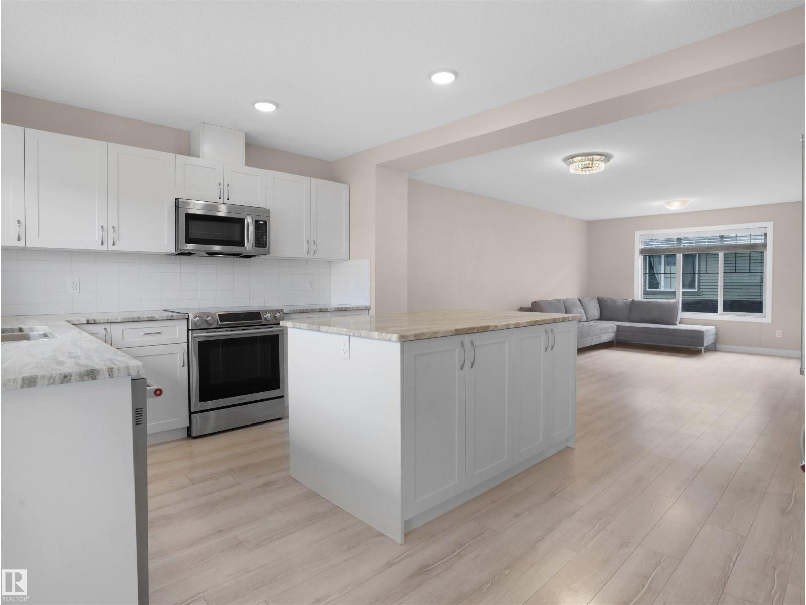 #8 1530 Tamarack BV NW, Edmonton