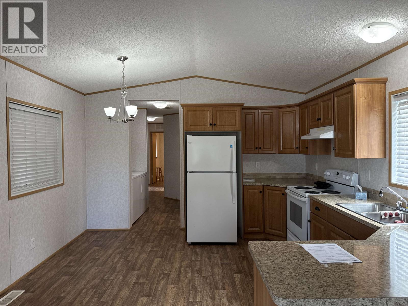 19 2377 LARCH AVENUE, Quesnel