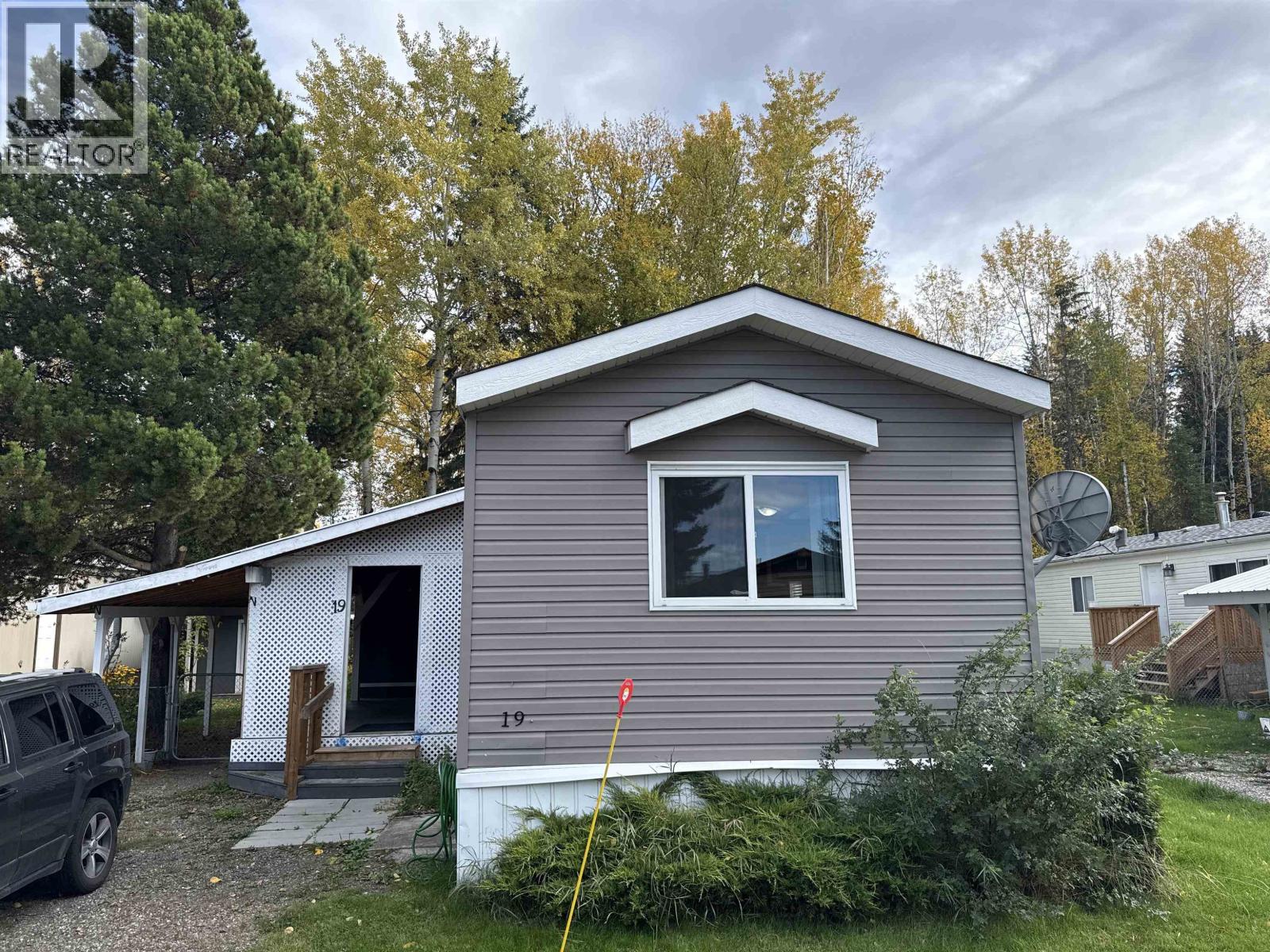 19 2377 LARCH AVENUE, Quesnel