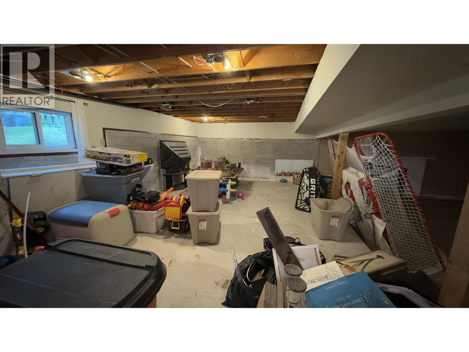 523 PILLSBURY AVENUE