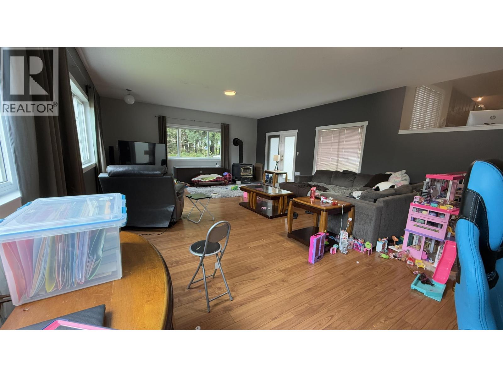 523 PILLSBURY AVENUE