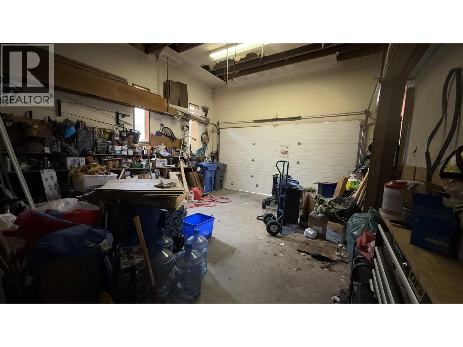 523 PILLSBURY AVENUE