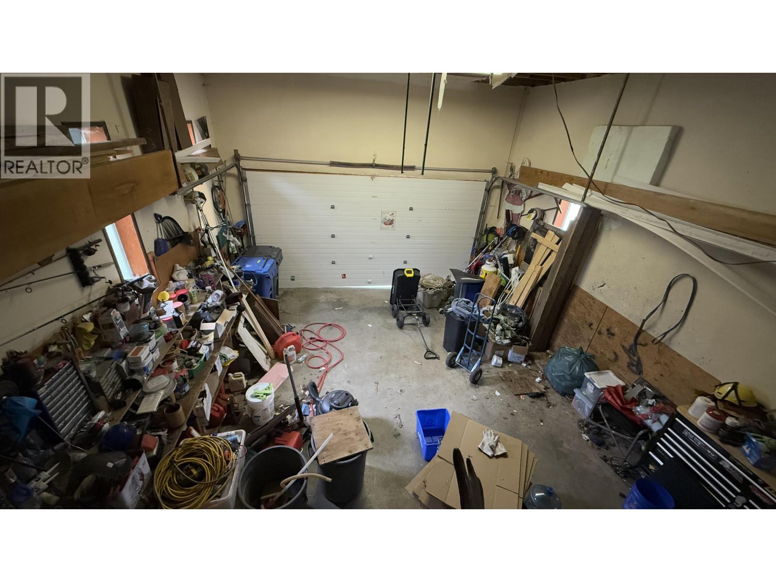 523 PILLSBURY AVENUE