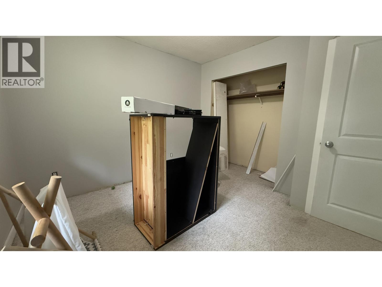 523 PILLSBURY AVENUE