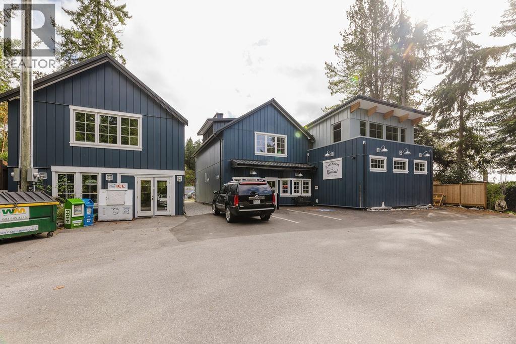 5620 MINTIE ROAD, Halfmoon Bay