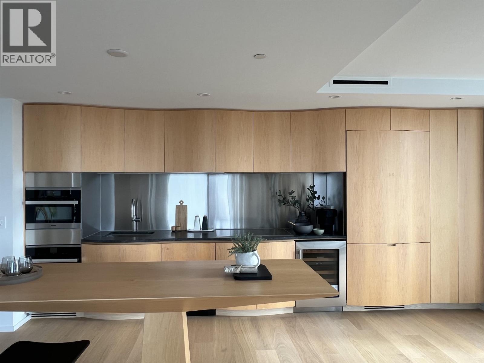 House in Vancouver - Image 14