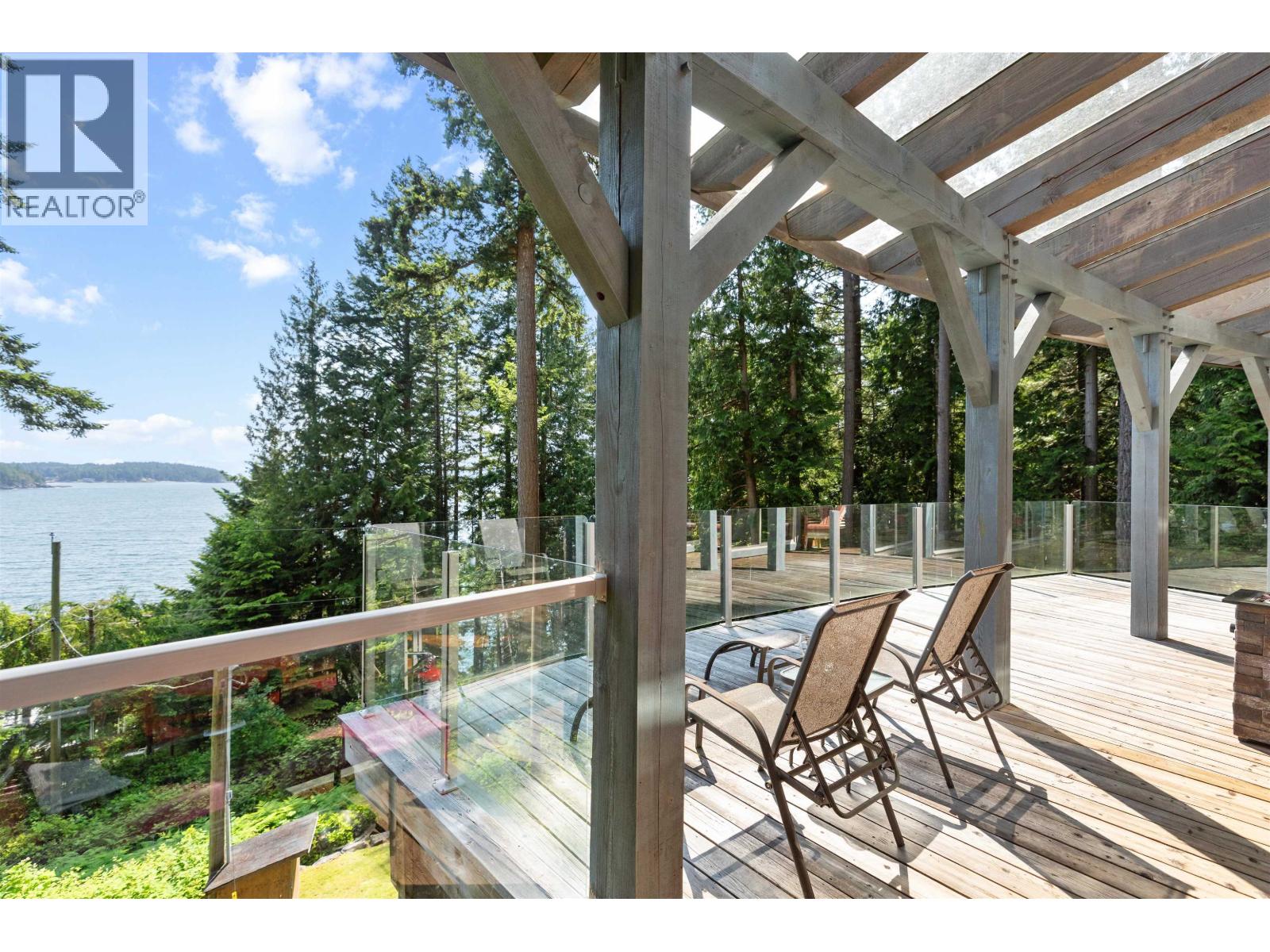 304 ESPLANADE ROAD, Keats Island