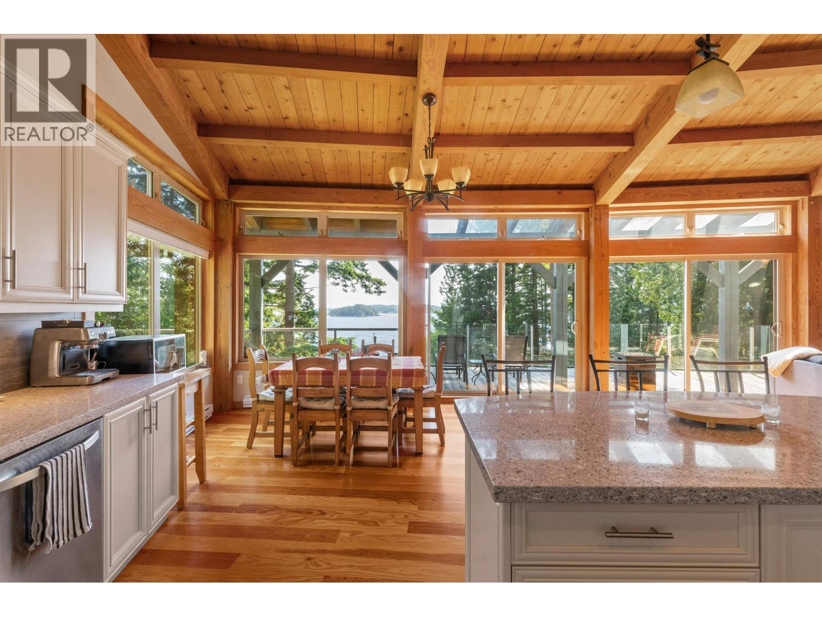 304 ESPLANADE ROAD, Keats Island