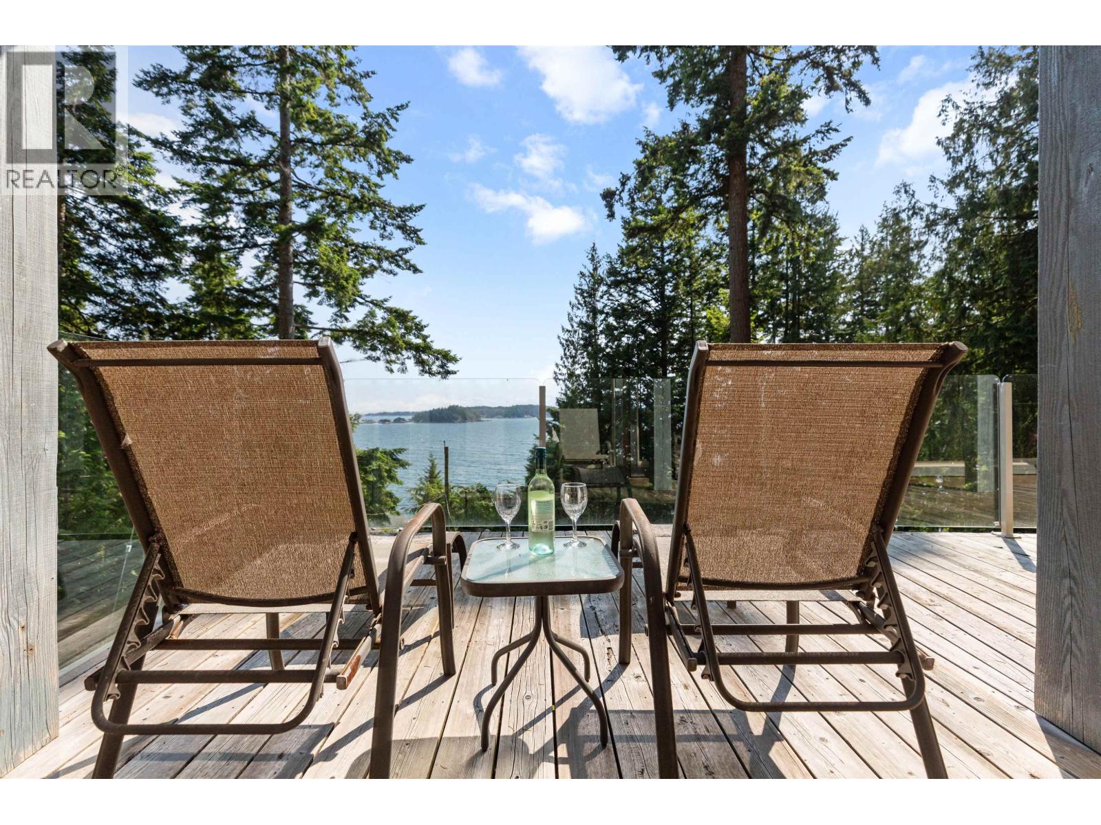 304 ESPLANADE ROAD, Keats Island