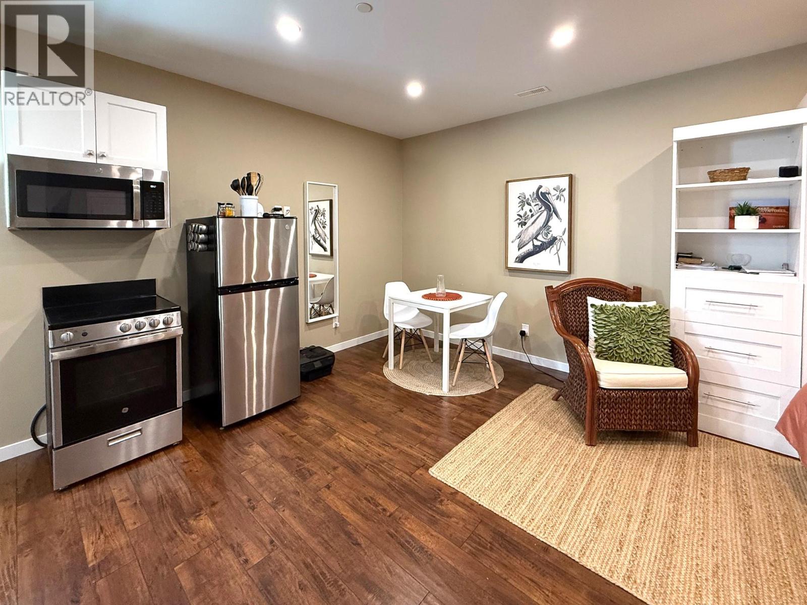 8735 BADGER DRIVE - 49