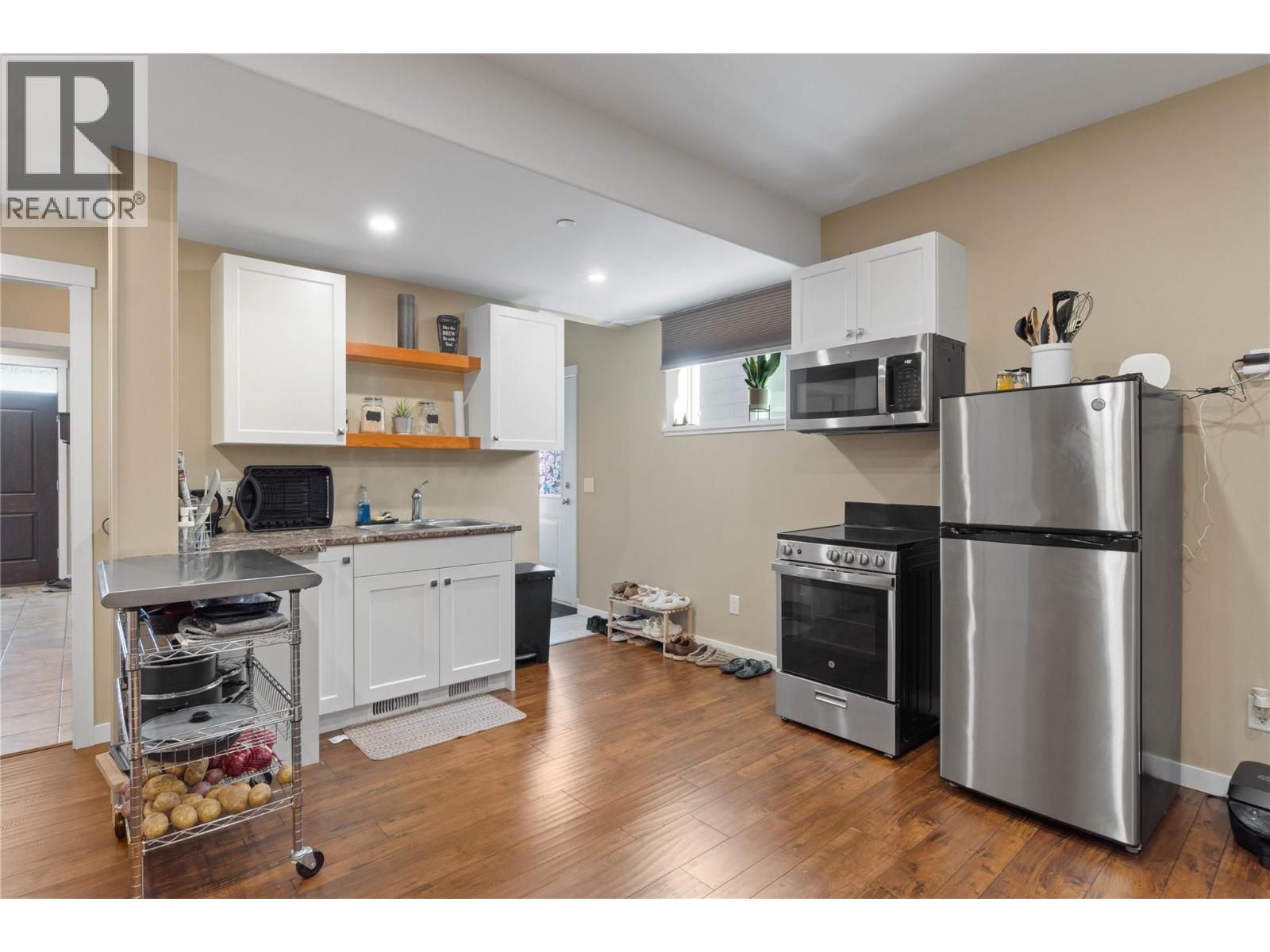 8735 BADGER DRIVE - 55