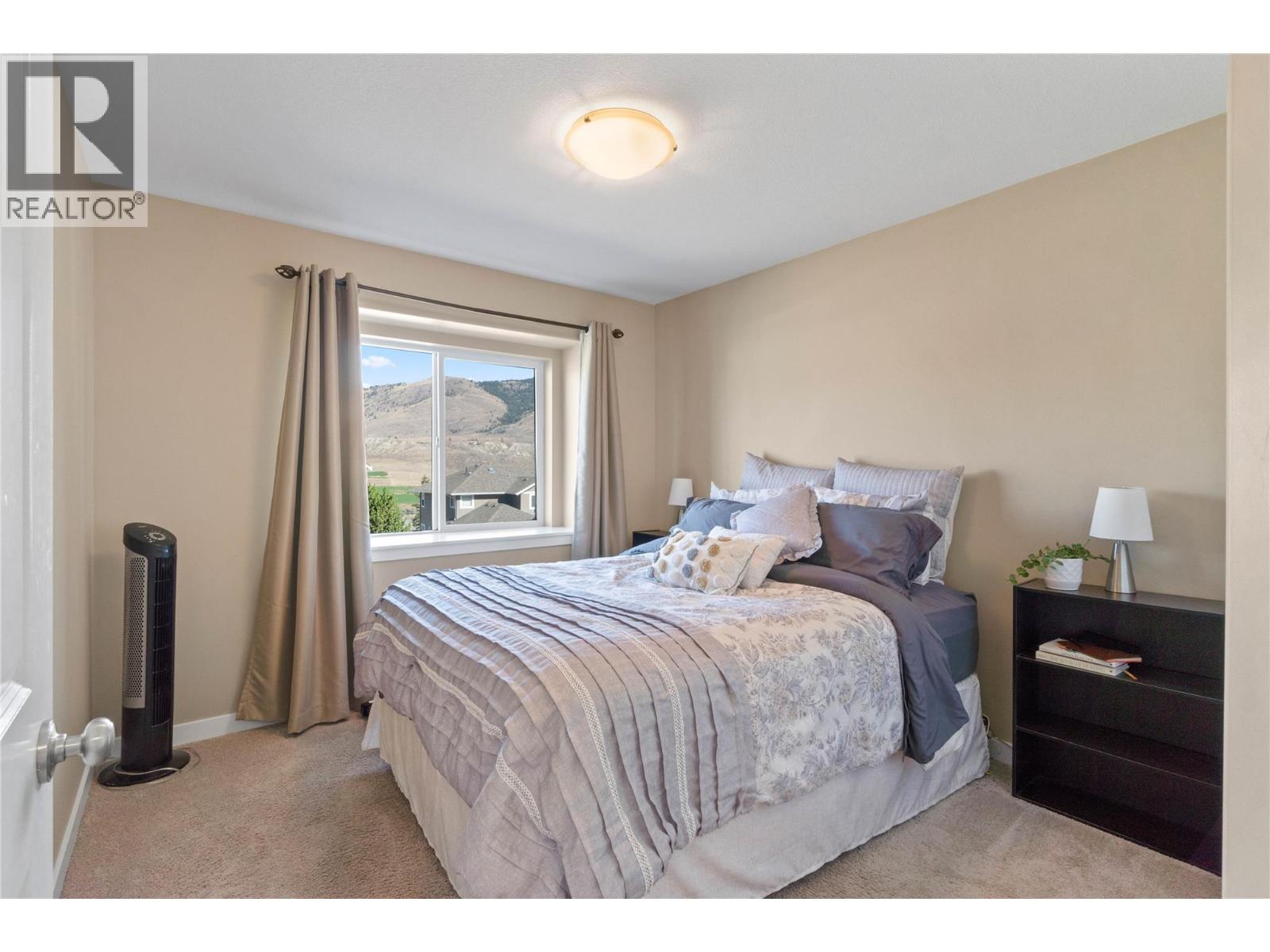 8735 BADGER DRIVE - 32