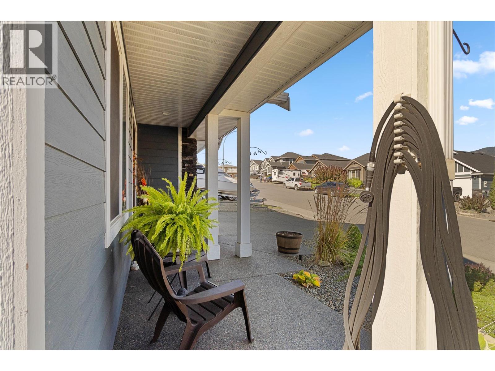 8735 BADGER DRIVE - 23