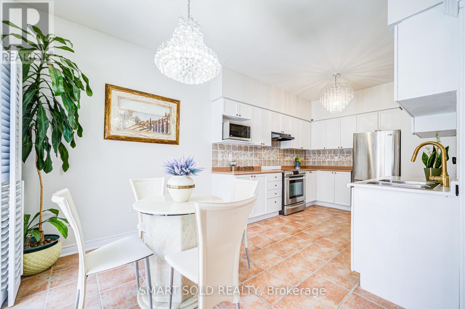 Single Family House for Sale in  TUSCANA BOULEVARD Vaughan (Patterson) 
