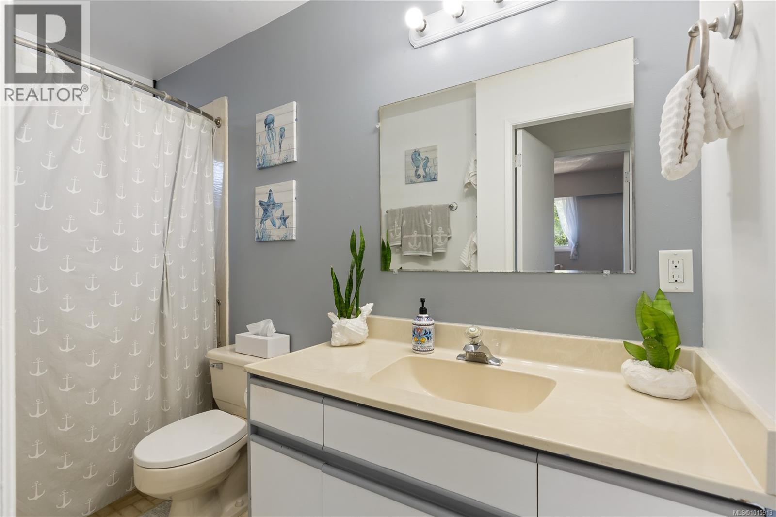  3273 Megaw Place, Saanich