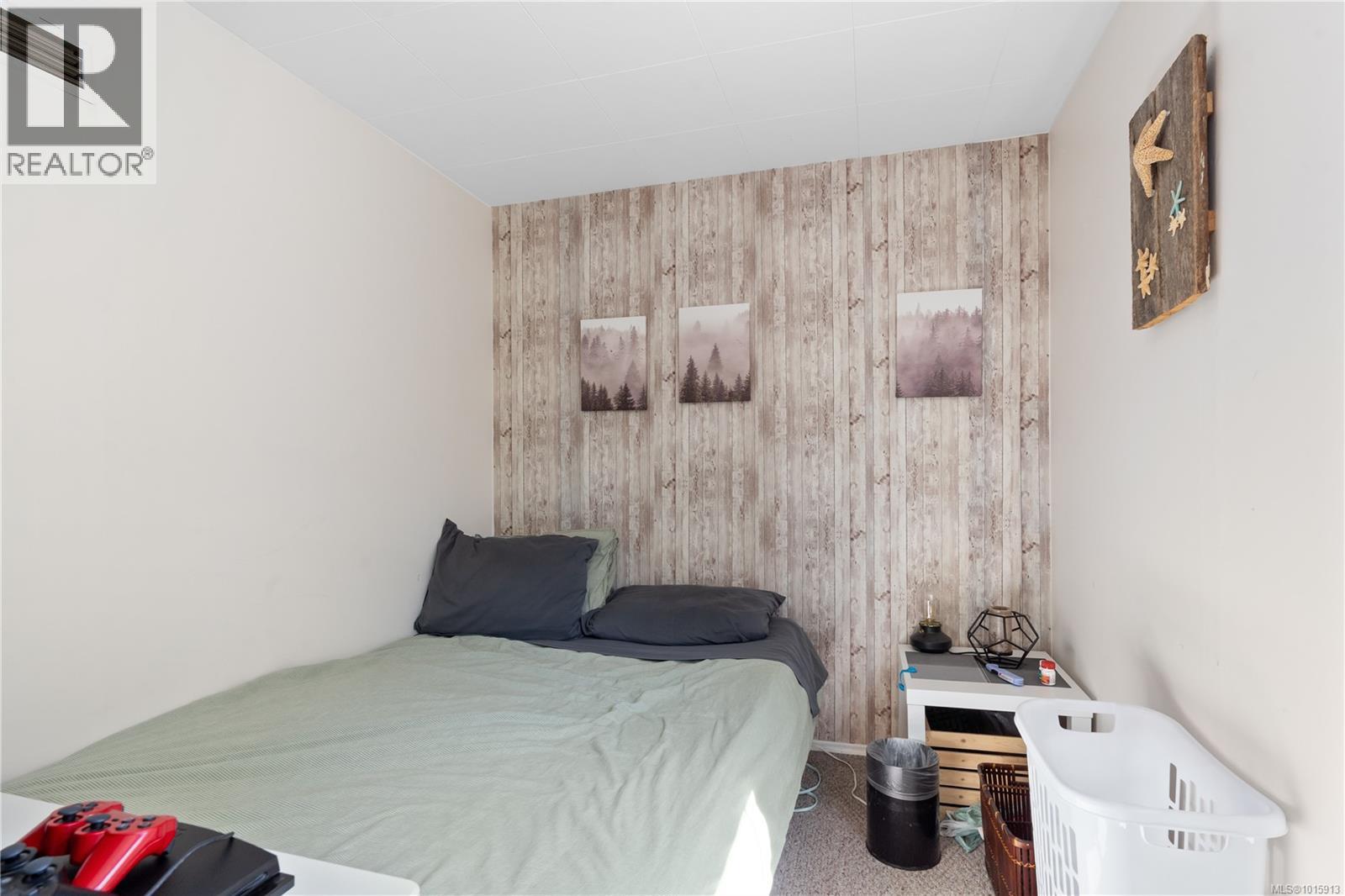  3273 Megaw Place, Saanich
