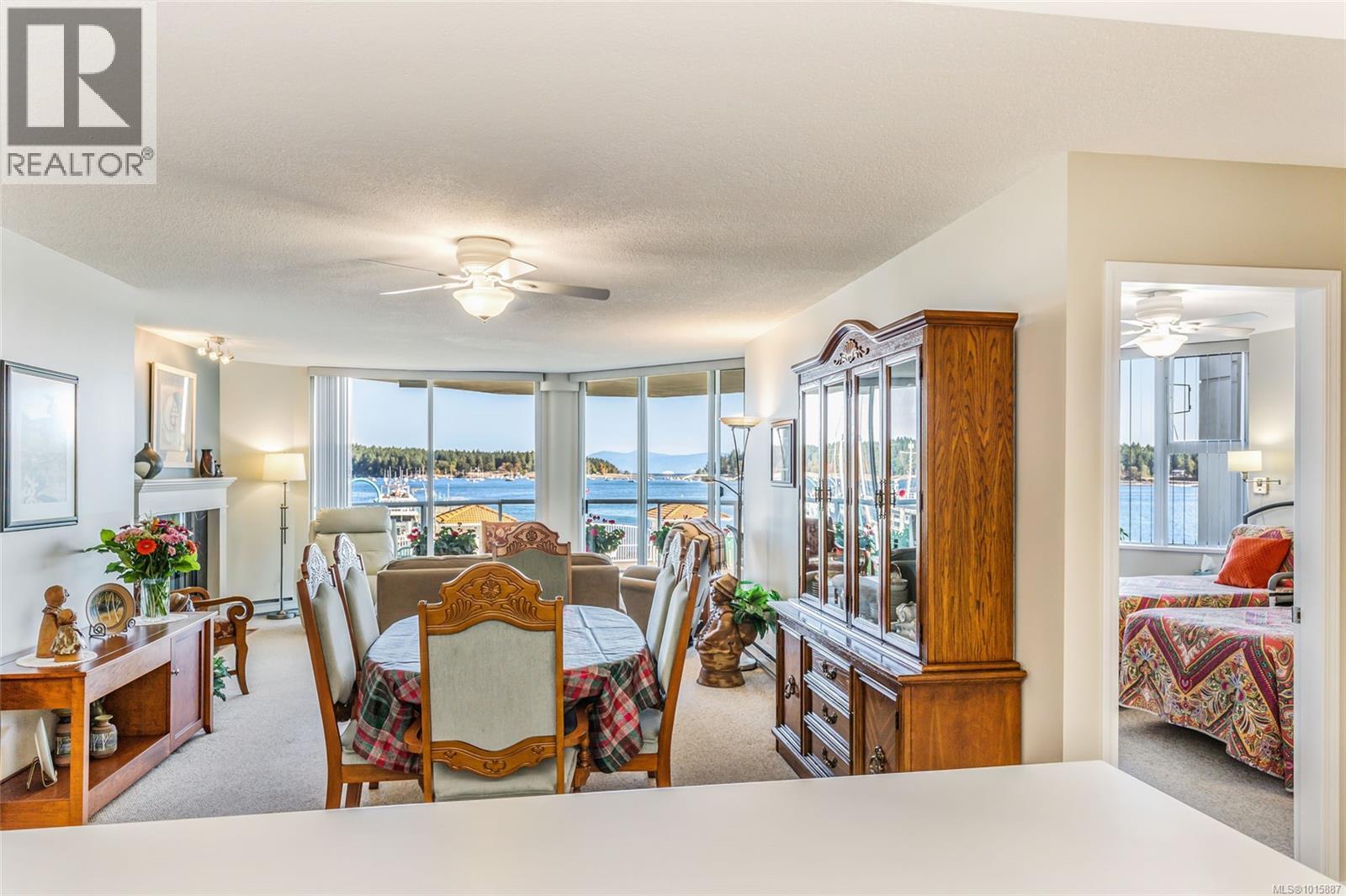 207 150 Promenade Dr, Nanaimo