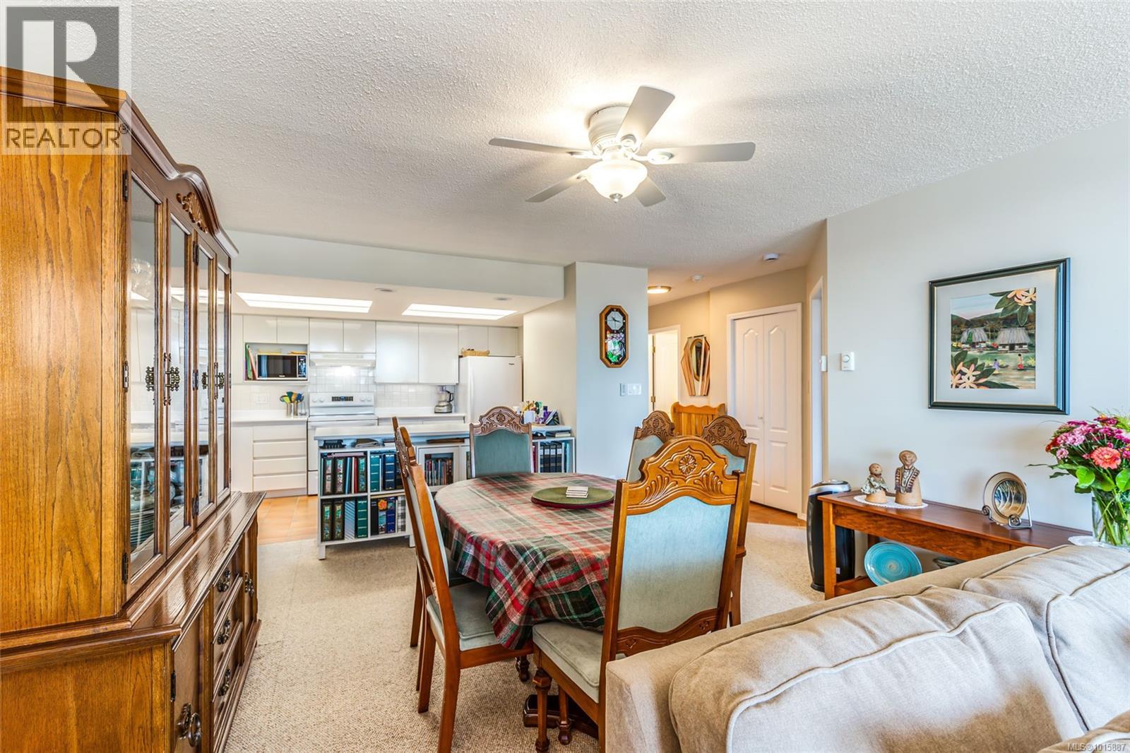 207 150 Promenade Dr, Nanaimo