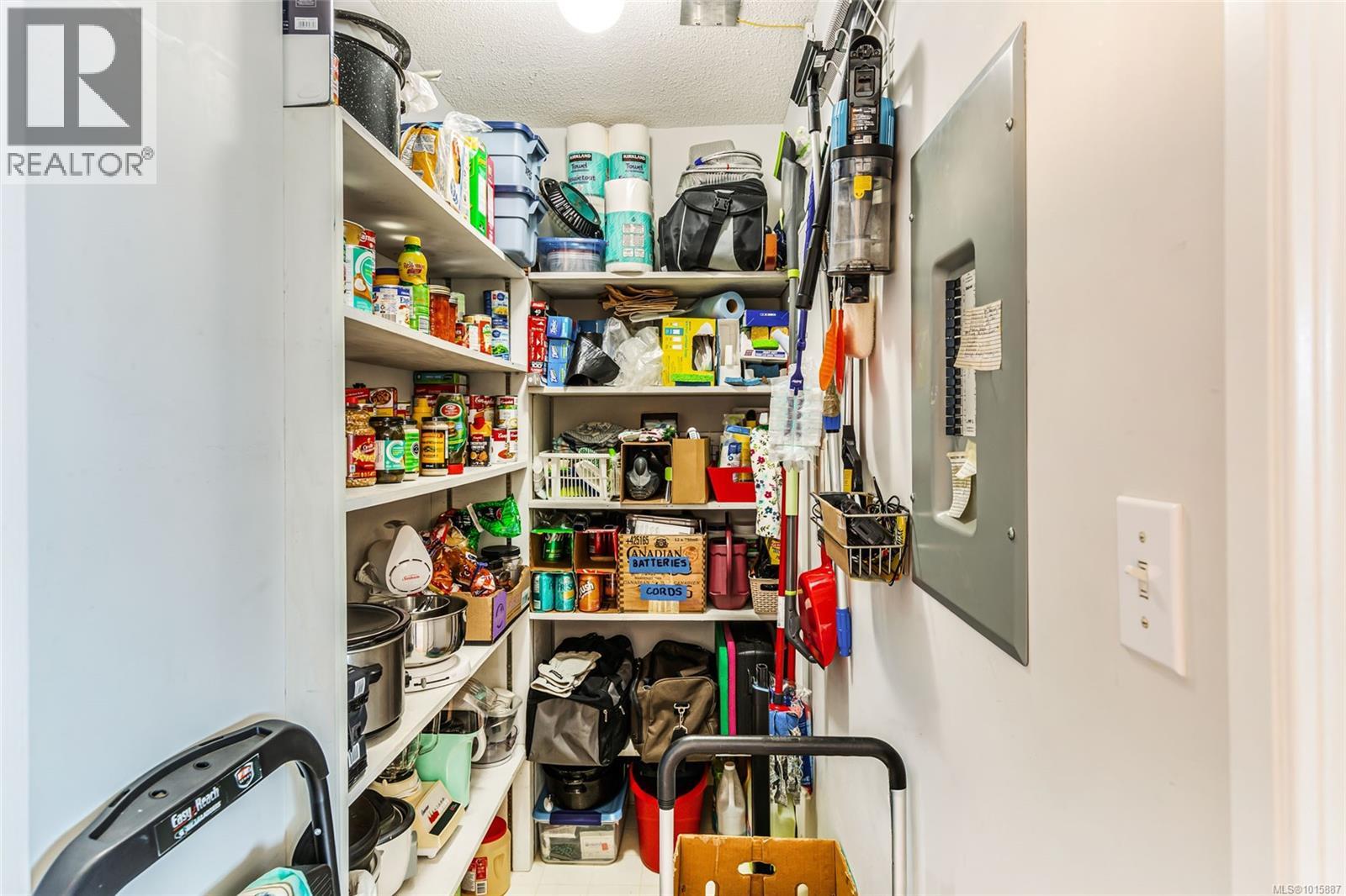 207 150 Promenade Dr, Nanaimo