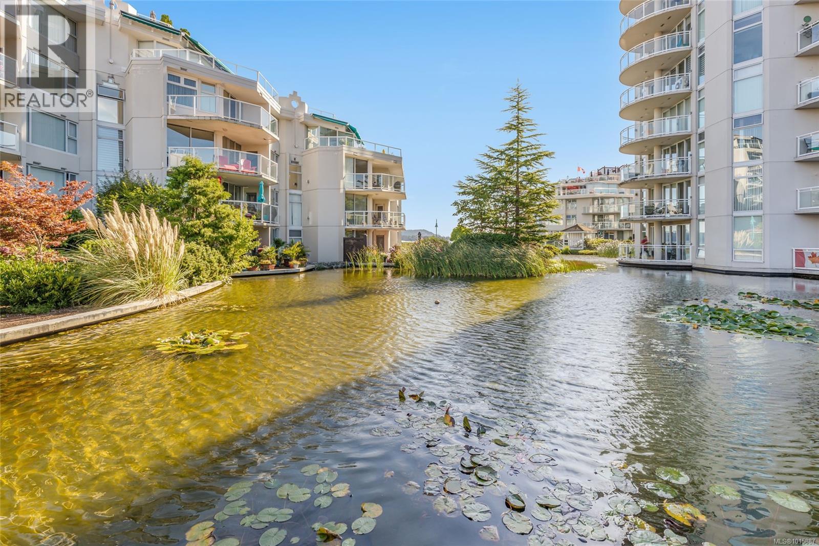 207 150 Promenade Dr, Nanaimo