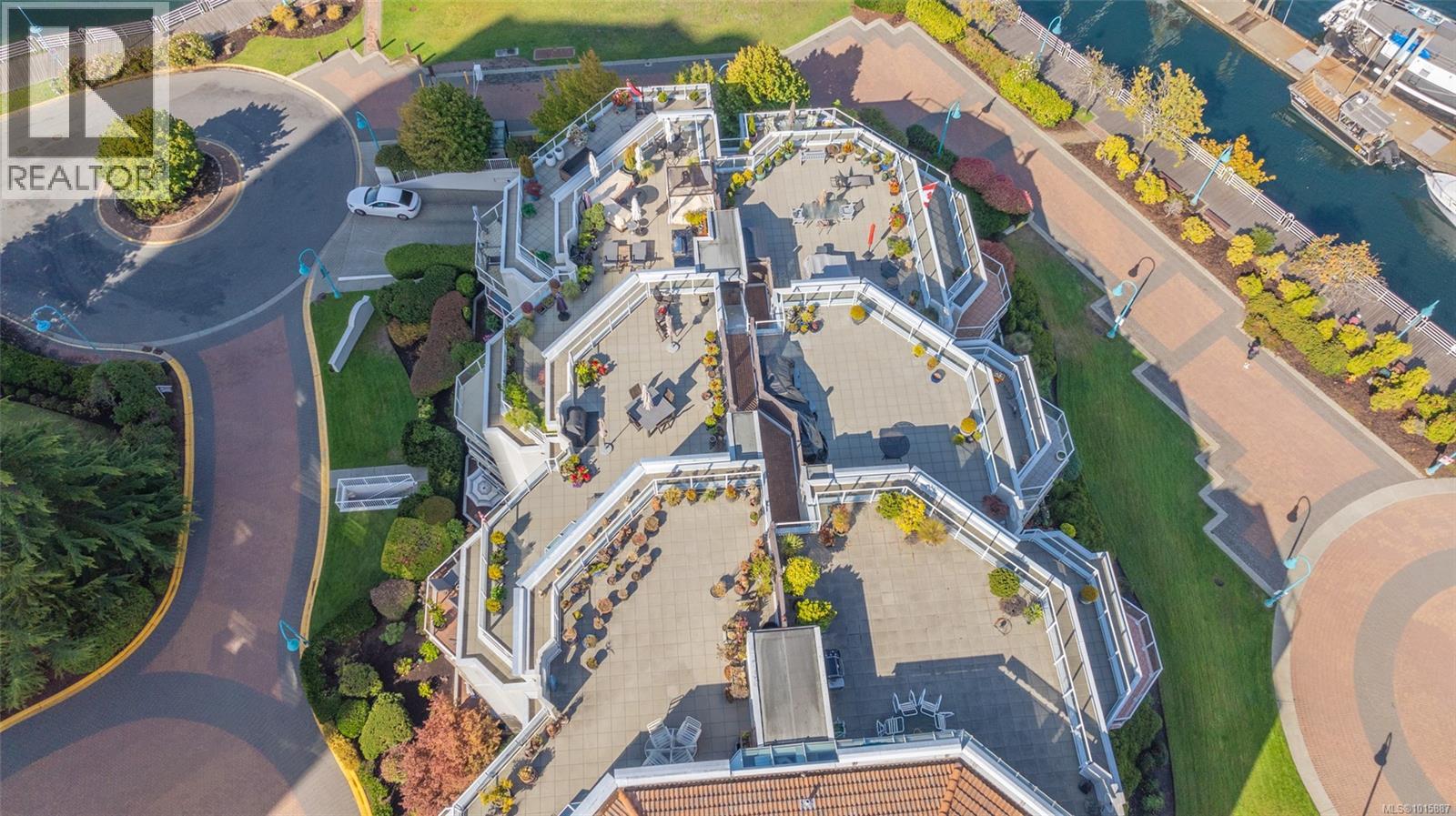 207 150 Promenade Dr, Nanaimo