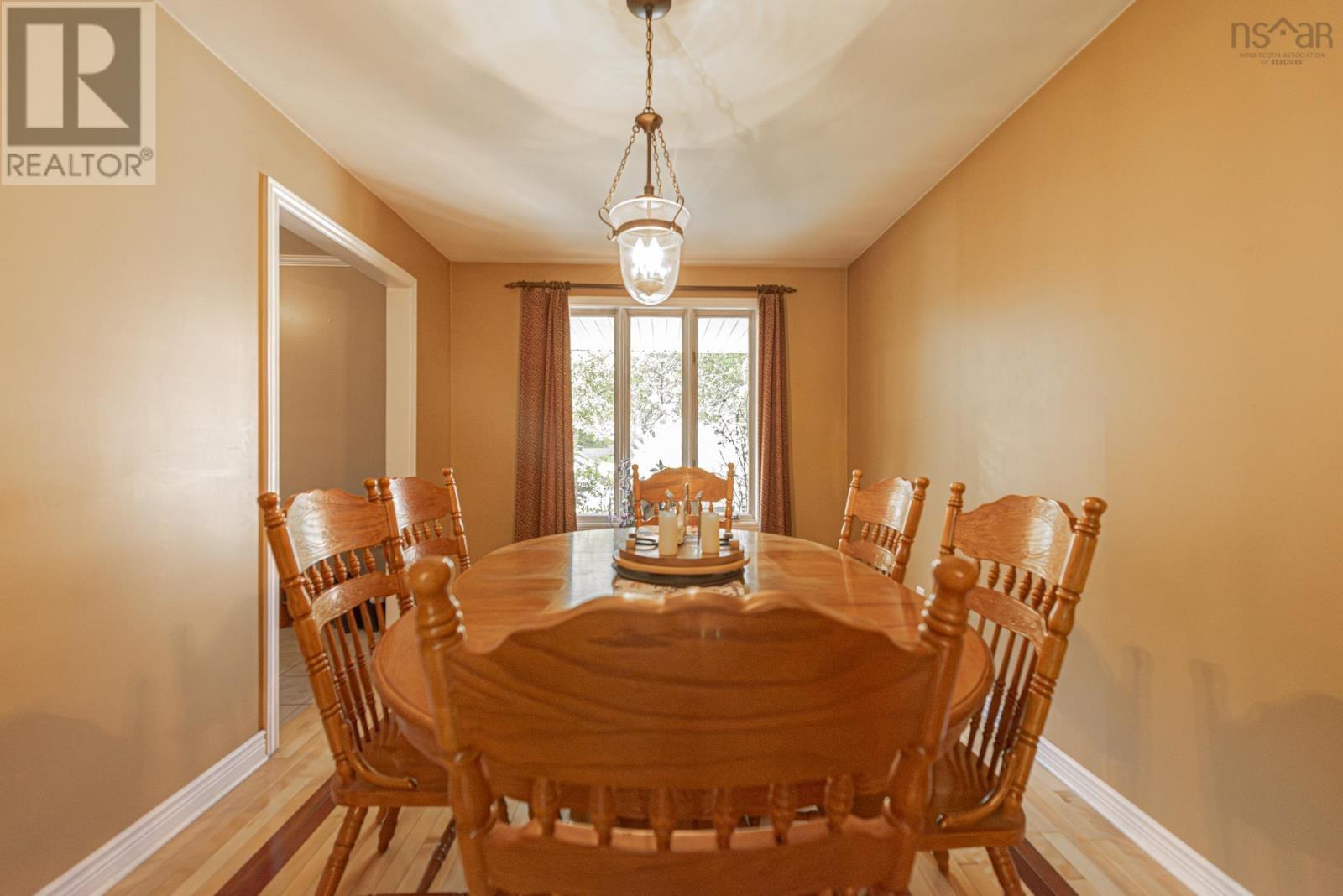 Property 17 of 49 of 113 Aspen Street