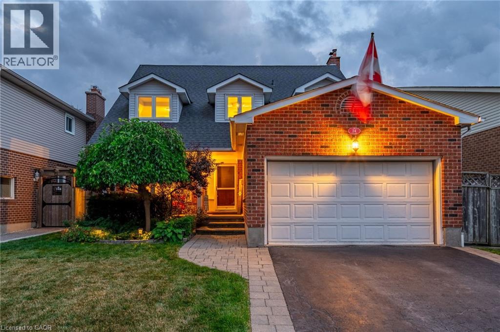 24 VANCE Crescent