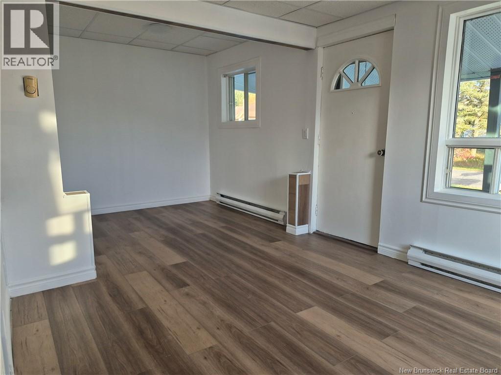6 Damase Street - 10
