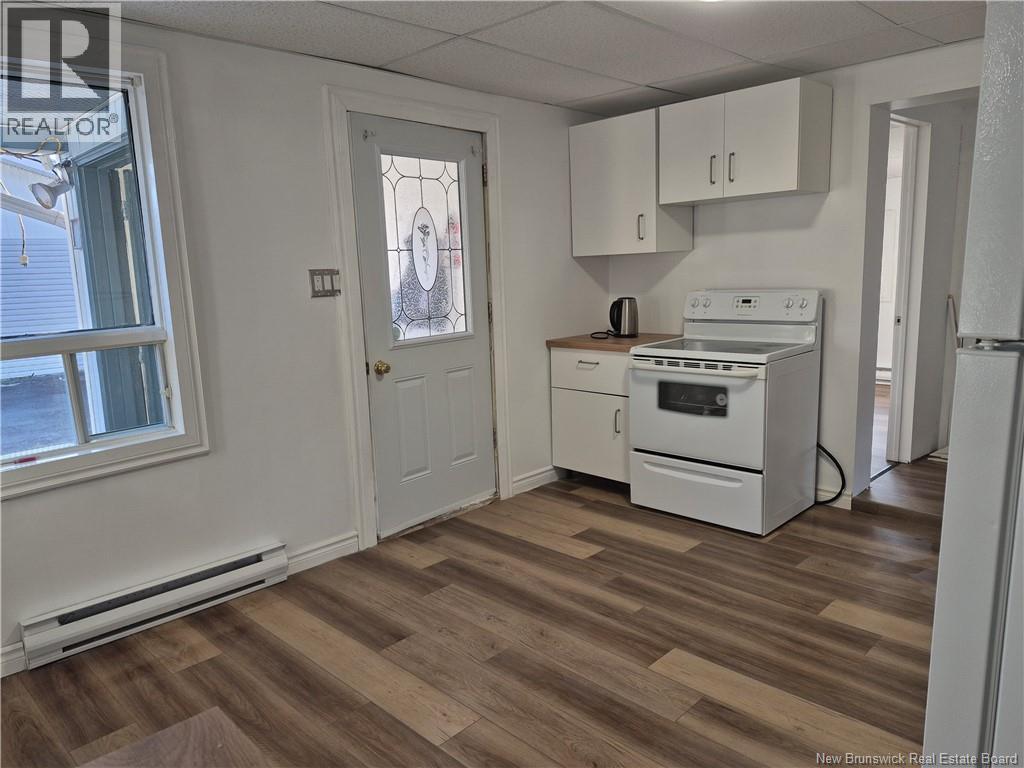 6 Damase Street - 8