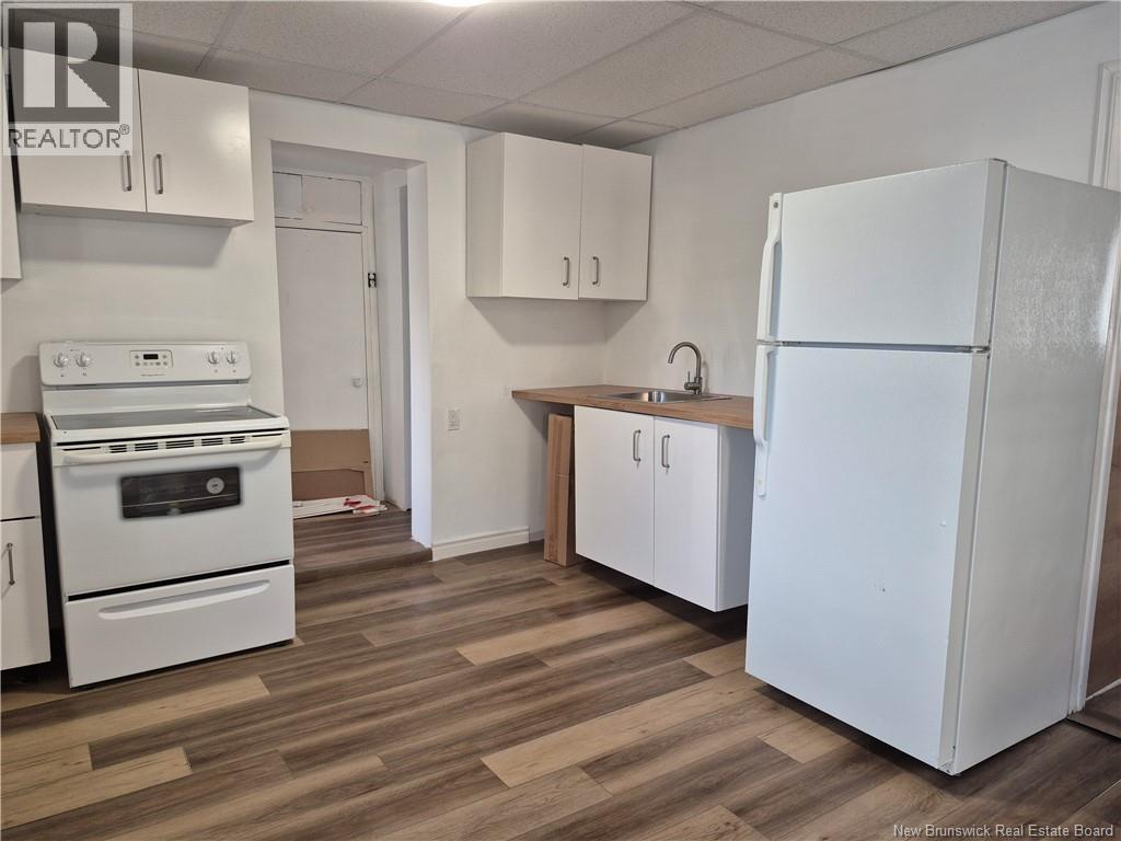6 Damase Street - 9