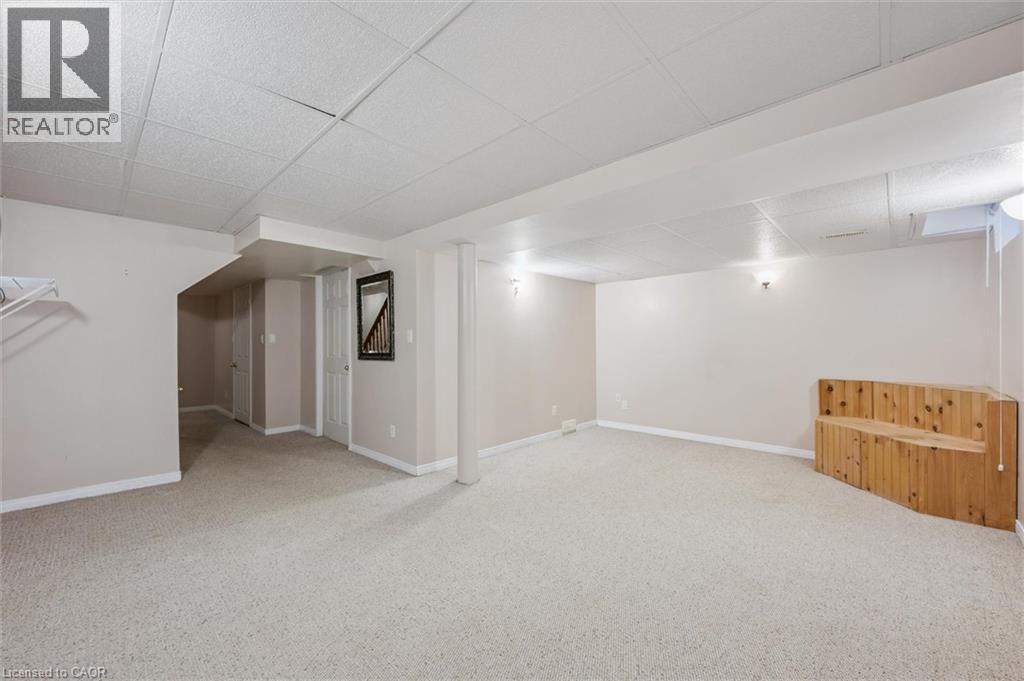 13 HARNESS Lane