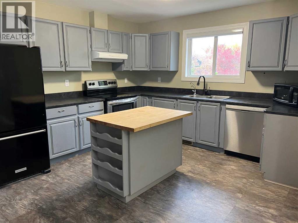 182 Clenell Crescent, Fort McMurray