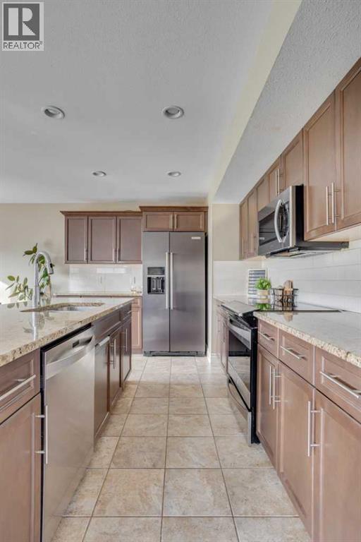 104 Diamondstone Ridge, Fort McMurray
