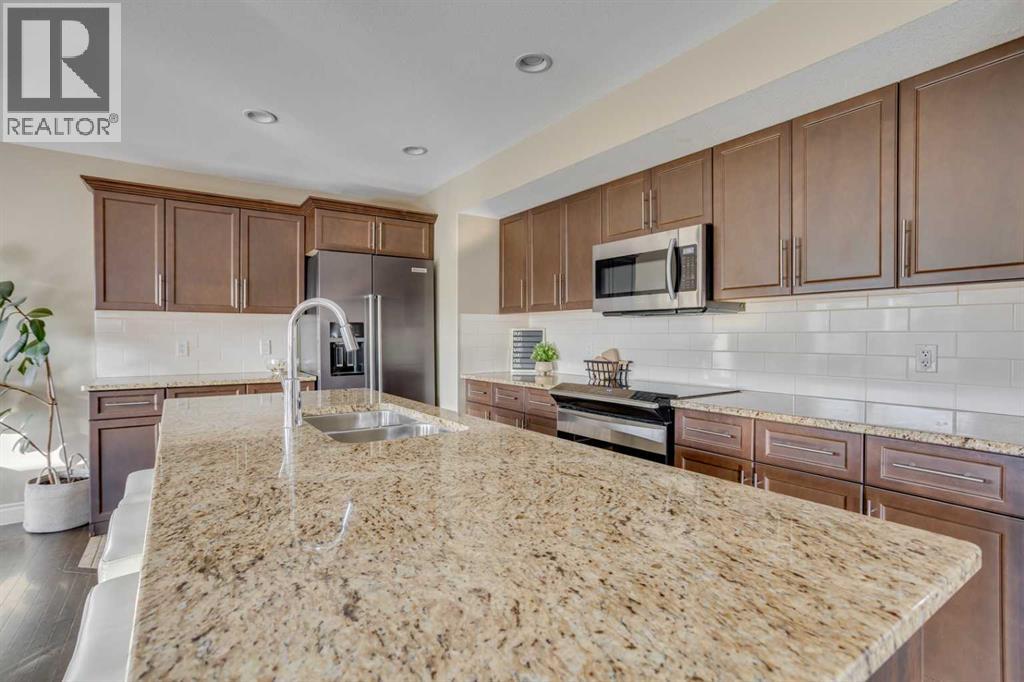 104 Diamondstone Ridge, Fort McMurray