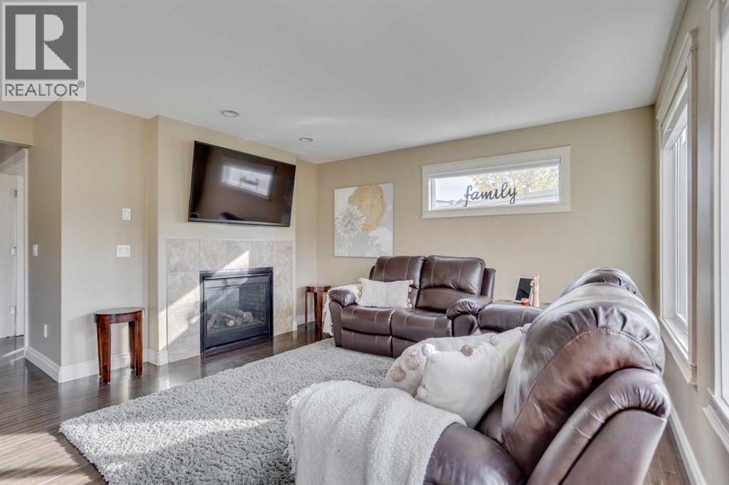 104 Diamondstone Ridge, Fort McMurray