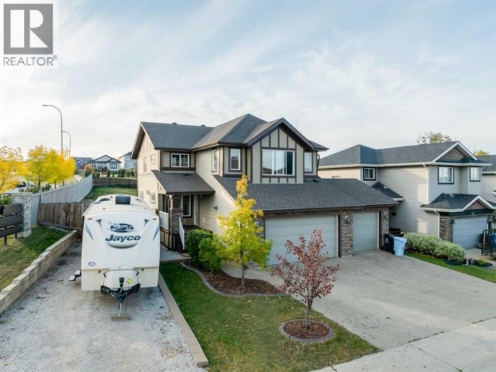 104 Diamondstone Ridge, Fort McMurray