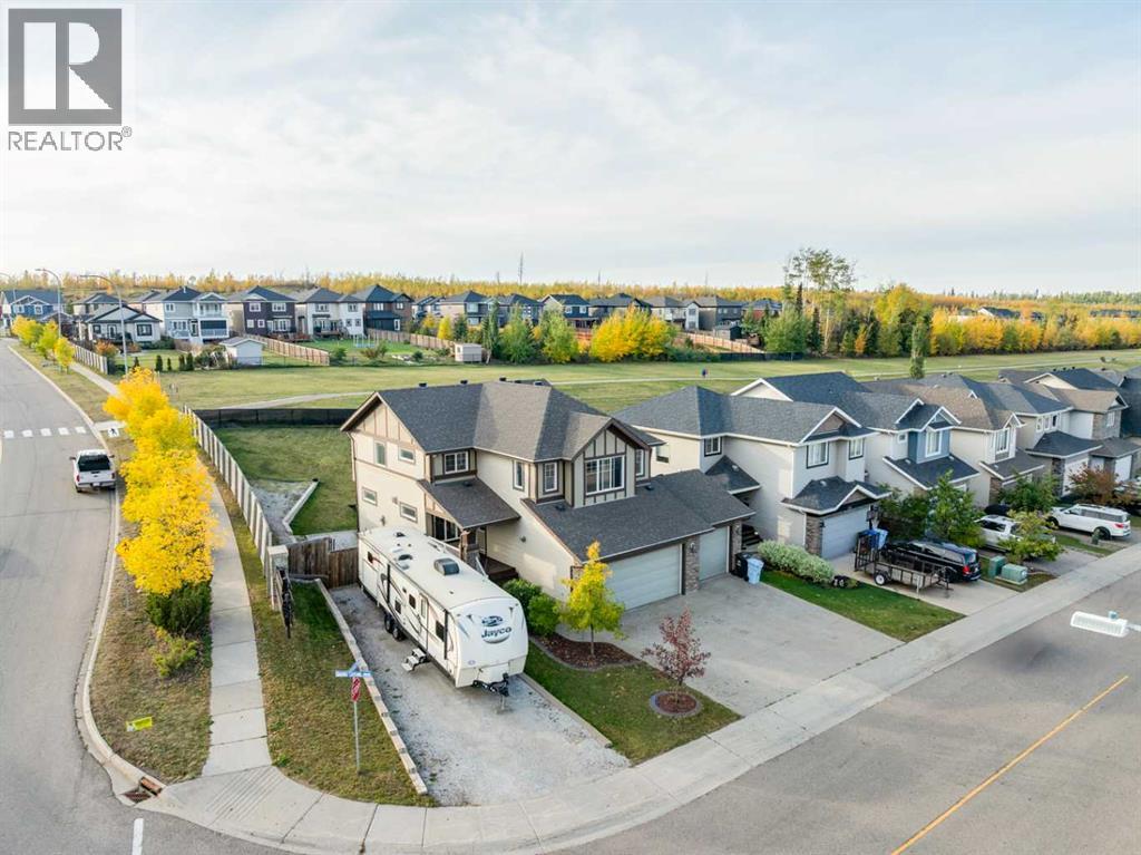 104 Diamondstone Ridge, Fort McMurray