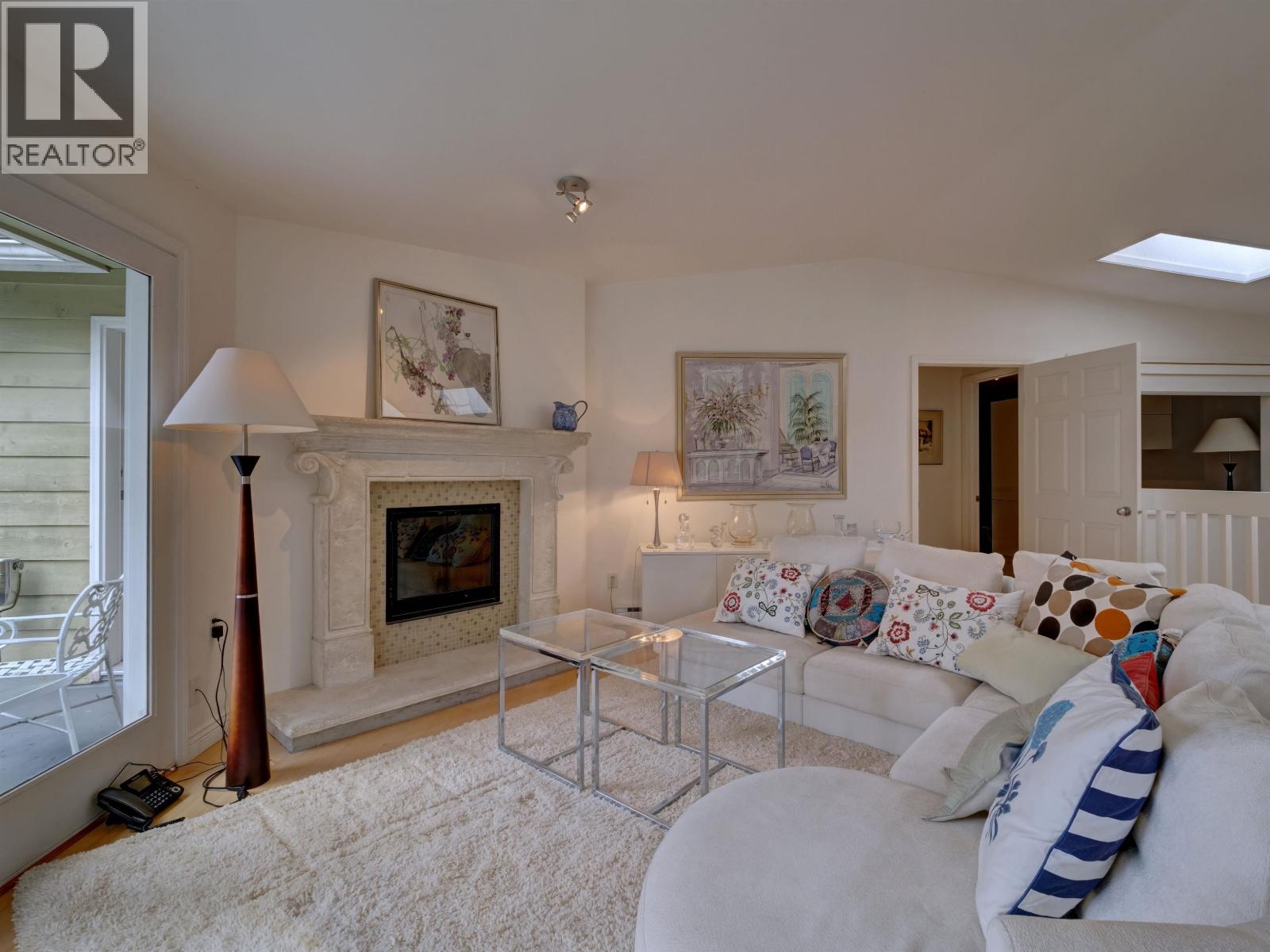 4947 SUNSHINE COAST HIGHWAY, Sechelt