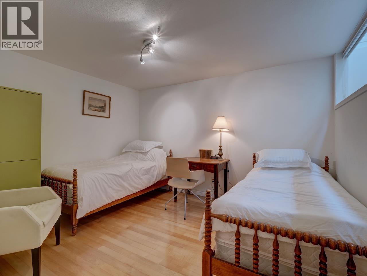 4947 SUNSHINE COAST HIGHWAY, Sechelt