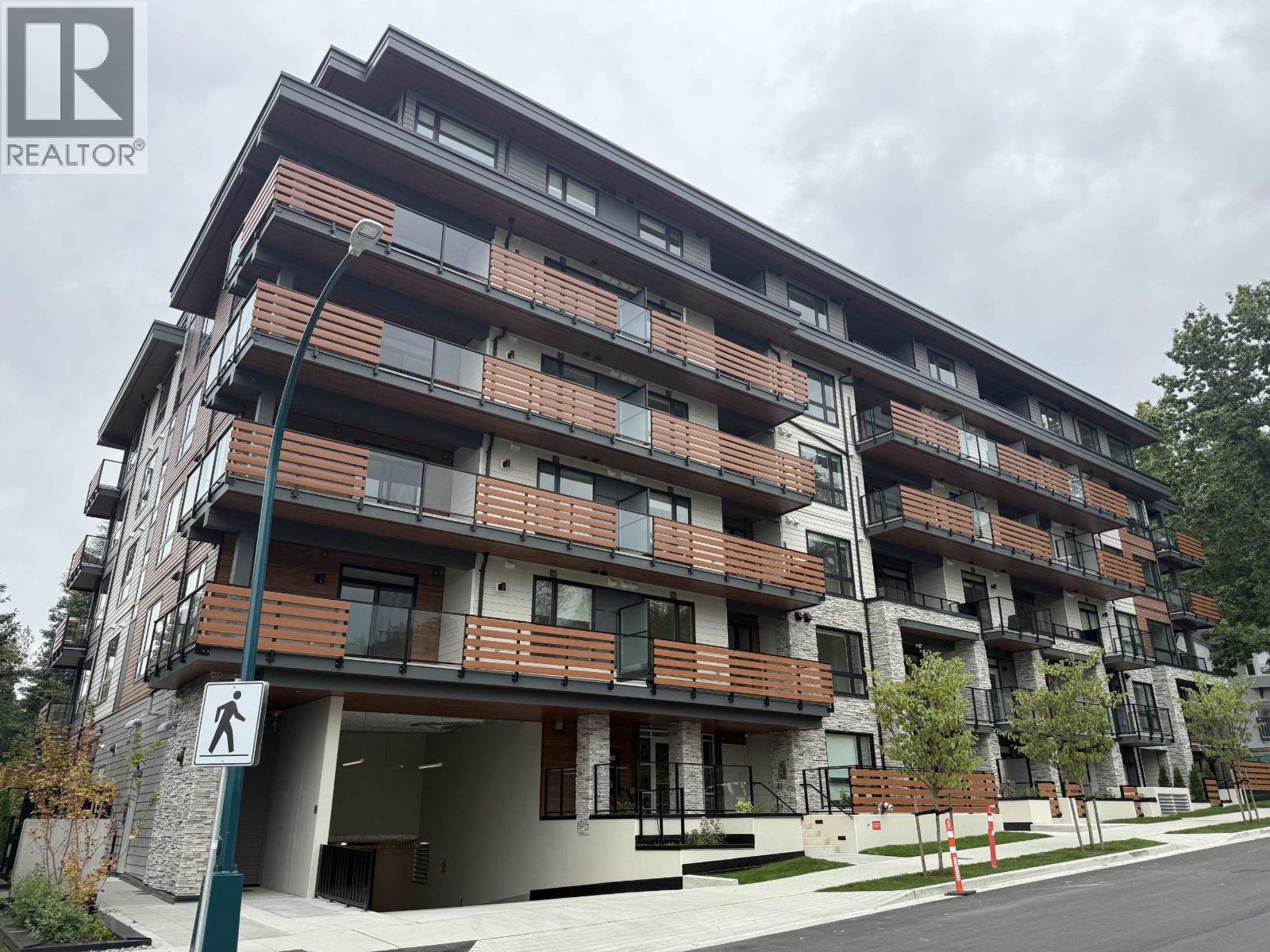 503 150 JAMES, Port Moody