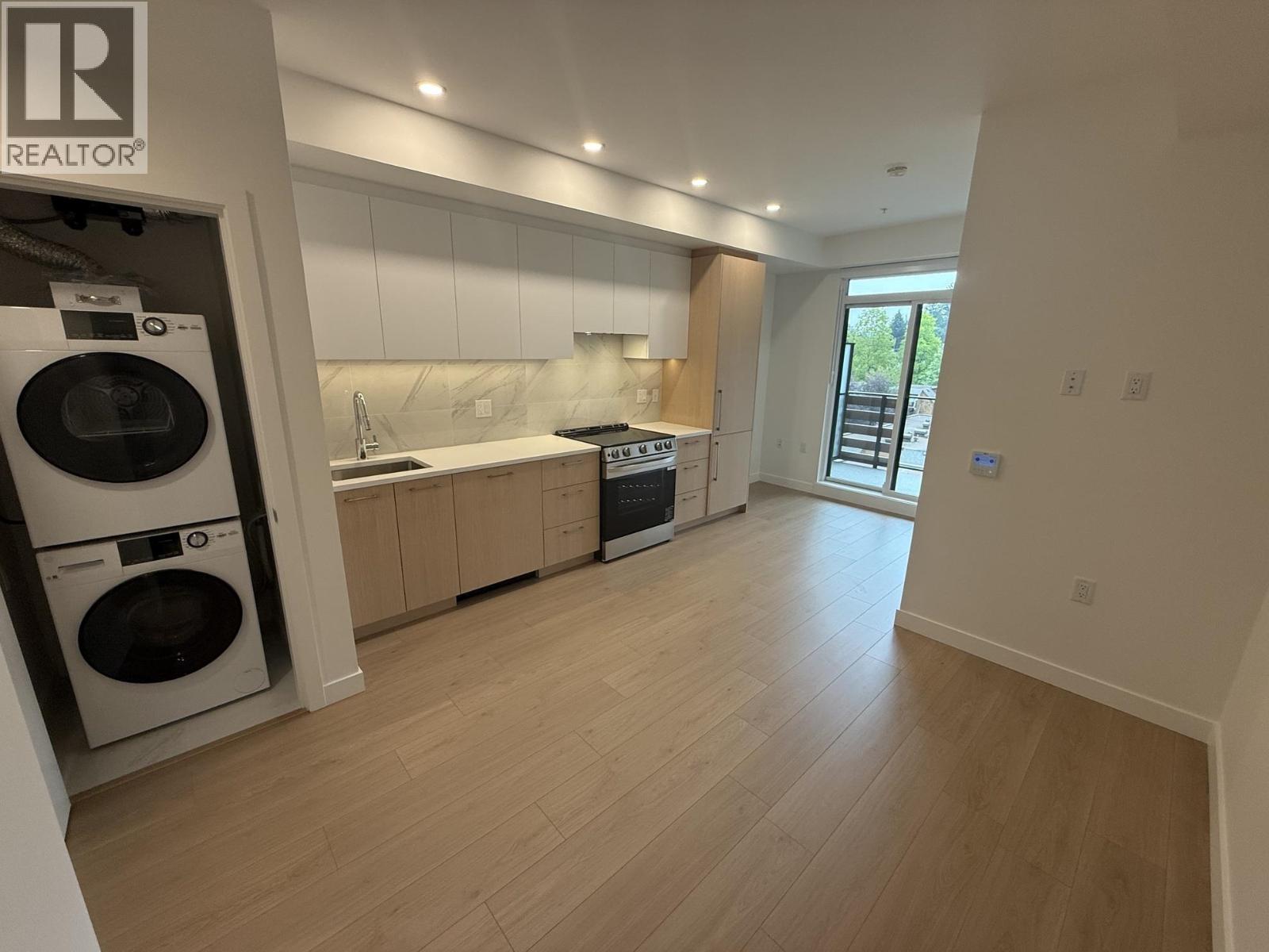 503 150 JAMES, Port Moody