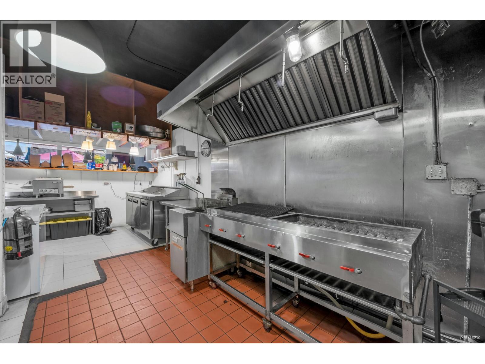 11940 CONFIDENTIAL, West Vancouver