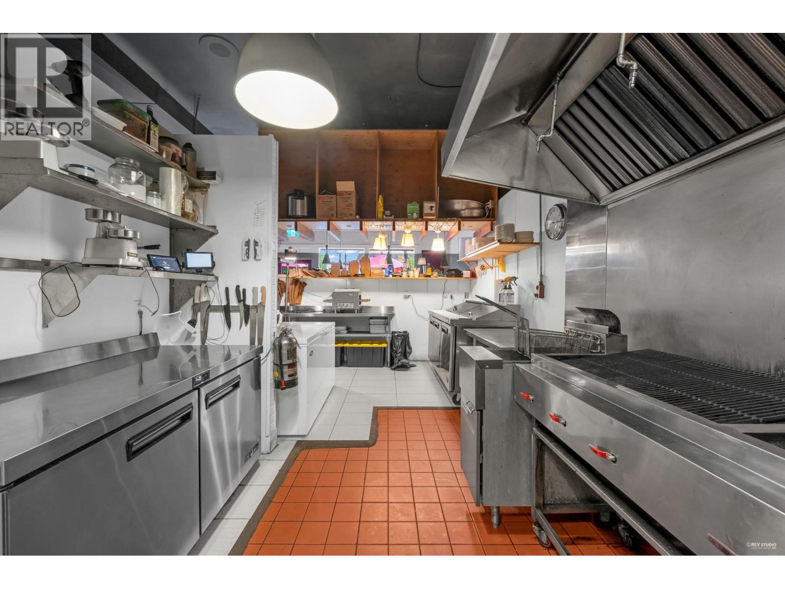 11940 CONFIDENTIAL, West Vancouver